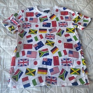 Forever 21 Woman’s t-shirt Flags